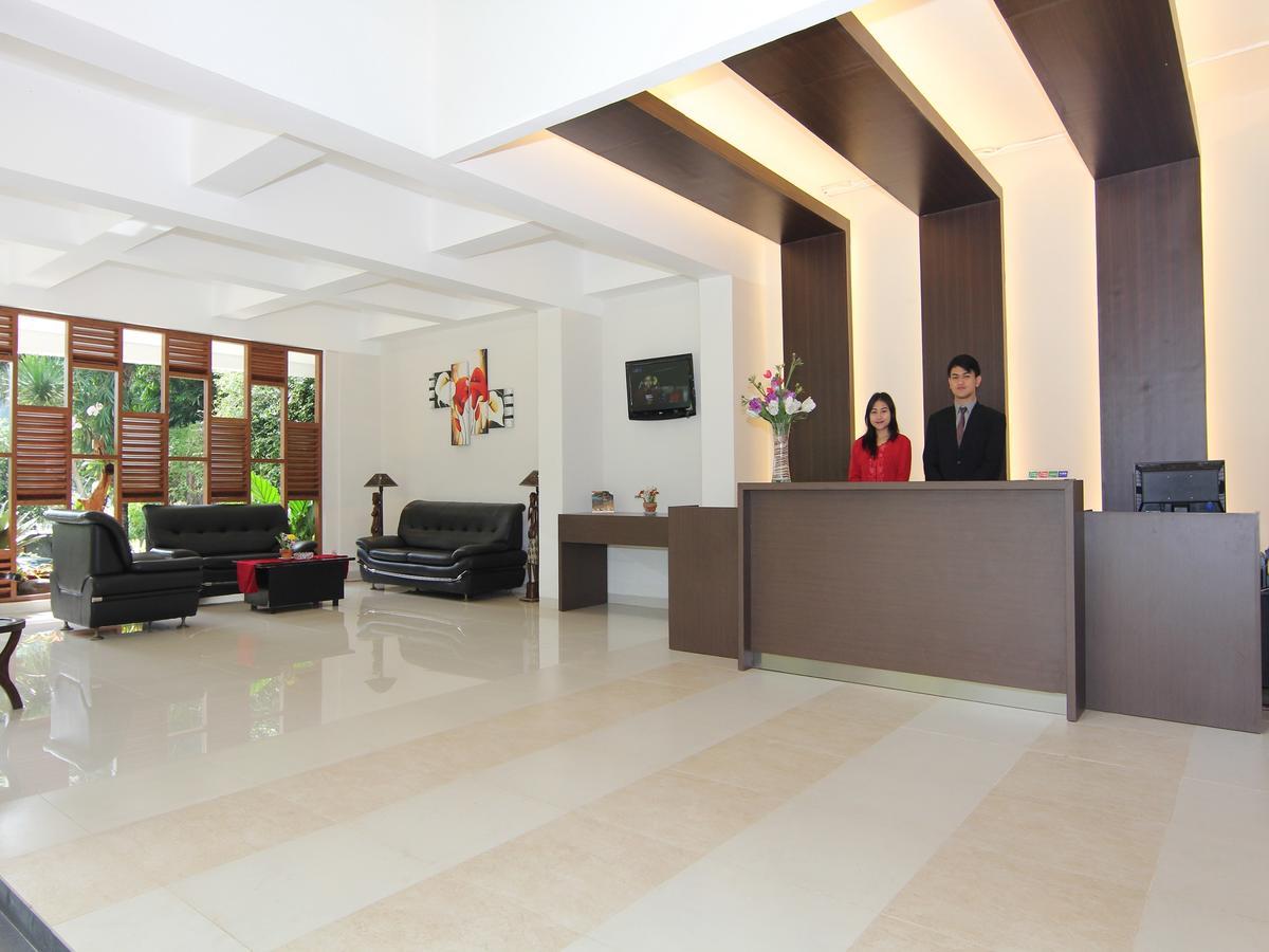 Zuri Resort Cipanas Пунсак Екстериор снимка